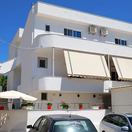 Xhafa Guest house Ksamil