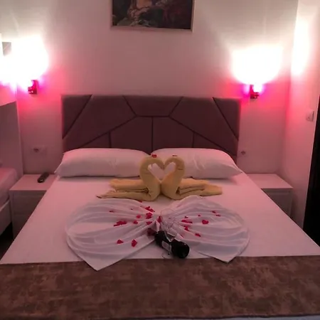 Guest house Xhafa