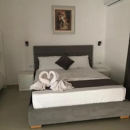Xhafa Pensjonat 3*