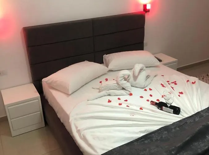 招待所 Xhafa 卡萨米尔