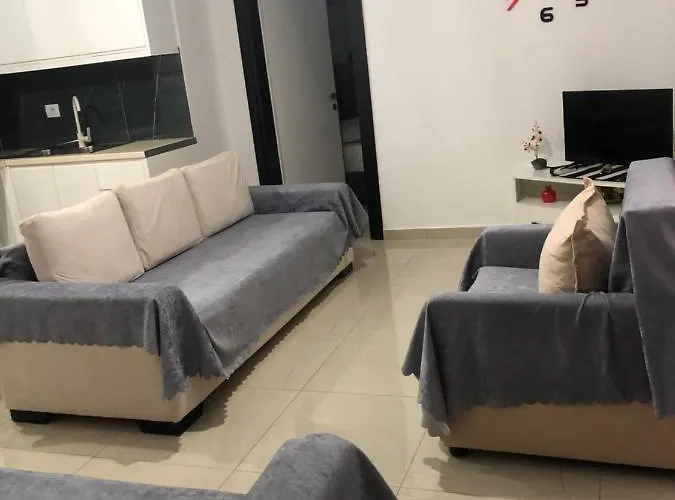 招待所 Xhafa 卡萨米尔